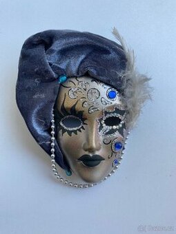 Venetská dekorativní maškarní maska