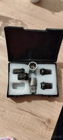 Bezpečnostní šrouby Kia soul 2010