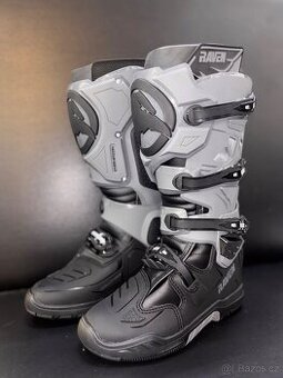 Motokrosové boty