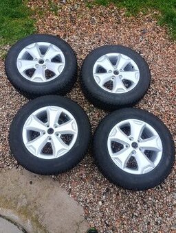 Prodám zimní kola na Dacii