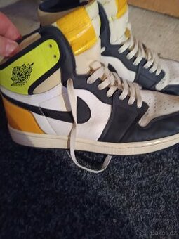 Jordán high og retro