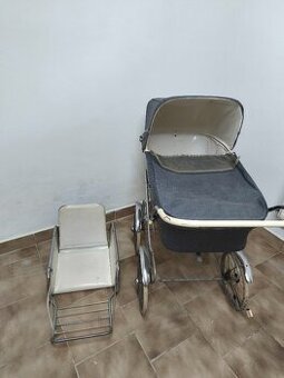 Retro kočárek Liberta z roku 1970