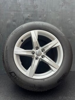 Audi Q5 5x112 235/60/18 alu kola