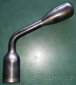 Prodám páku nožové hlavy na soustruh SV 18