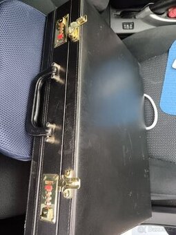 Příruční kancelářský kufr