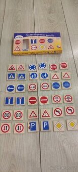 Dřevěné pexeso dopravní značky