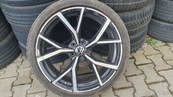 VW Arteon R Line 3G8601025AC orig. alu kolo 20"