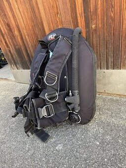 Křídlo Finnsub FLY 16