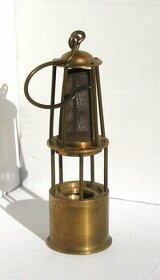 Hornická lampa