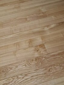 Dřevěná podlaha masiv - jasan - 1