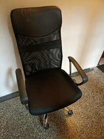 Kancelářská židle černá