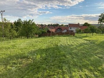 Krásný slunný Pozemek 600m2 -Vlčnov - Jizda kralů