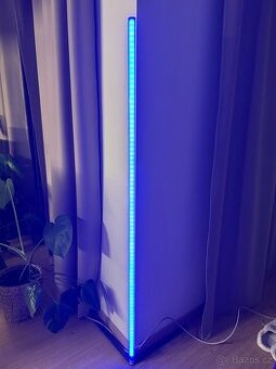 BOT Nordic stojací LED lampa N1 140 cm RGB, černá