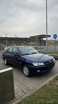 Peugeot 306 Kombi 1.4, Benzin 55kW, letní i zimní pneu