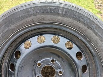 Pneu  205/55R16 94V