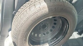 Barum pneu s plech diskem 195/65 R15 polaris