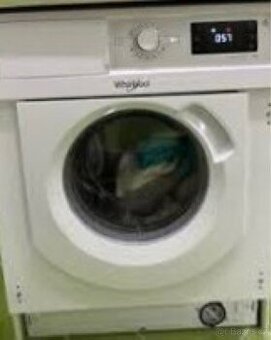 Vestavná pračka se sušičkou Whirlpool