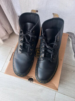 Dr. Martens Vegan 43 - 1