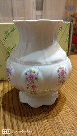 Vaza porcelanova,nova výška 14 cm, šířka 12cm