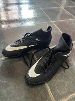 Turfy Nike Hypervenom X, vel.40