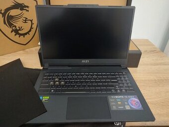 MSI Cyborg A12VE - herní notebook