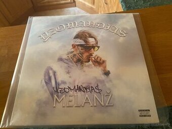 YZOMANDIAS PODEPSANÝ VINYL MELANZ