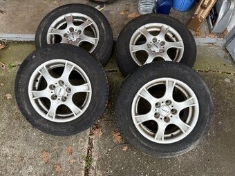 Prodám alu rial 5x114,3 r15