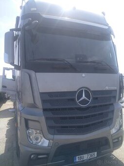 Mercedes Benz Actros 1848 č.1