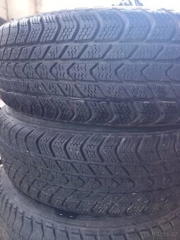 Zimní pneumatiky KUMHO 165/70 R13