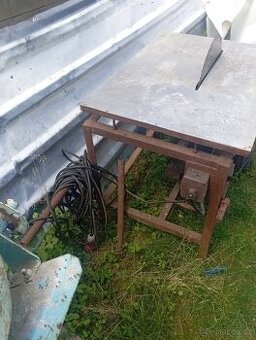 Prodám míchačku,cirkulárku a stipacku