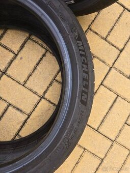 Pneu Michelin Letní 225/45 ZR19 96W