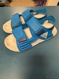 SANDÁLE ADIDAS