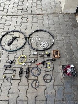 MTB/DH komponenty, díly