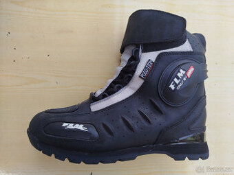 MOTOBOTY vel. 38 - 1
