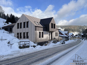 Prodej rodinného domu ve Velké Úpě, RD investice - Velká Úpa