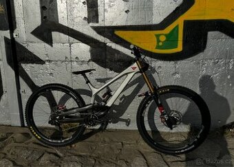 YT Tues 2024 L’ 29’ Carbon