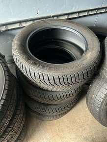Sada 4 zimních pneumatik 205/55 R16 – Výborný stav
