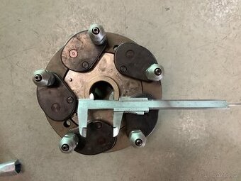 Adaptér pro vyvažovačky