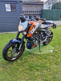 Ktm duke 125  r.v.2013