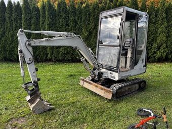 Minibagr Takeuchi TB015