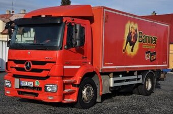 Mercedes Axor 1829 skříň + čelo