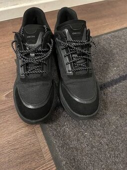 Černé boty Geox