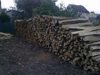 akatove kůly ,sloupky