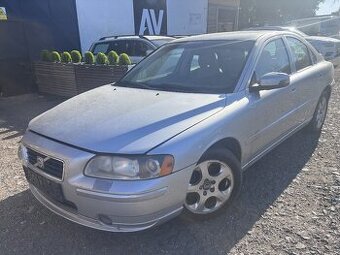 Volvo S60 D5 120kw- Náhradní díly