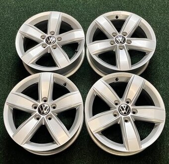 5x112 R16 Originál VW T-Roc / Corvara - jako nové - ET 43