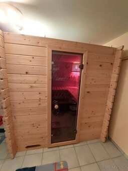 Finská sauna asi severský smrk