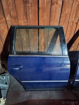 VW Passat B5 / B5.5 skla dveří