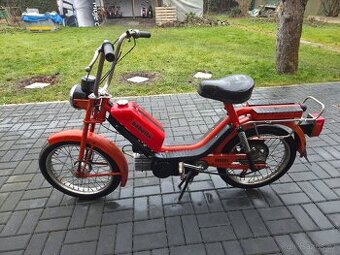 Babetta 210 s kartičkou, červená 3.