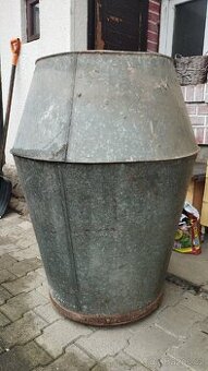 Nádoba pro uskladnění obilí