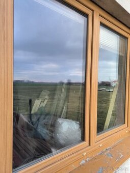 Plastove okno dvojsklo